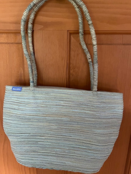 Wallaroo Handbags - Lightweight Blue Green Beige Tote Bag